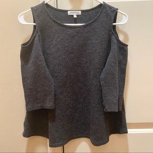 Monteau Cold Shoulder Top